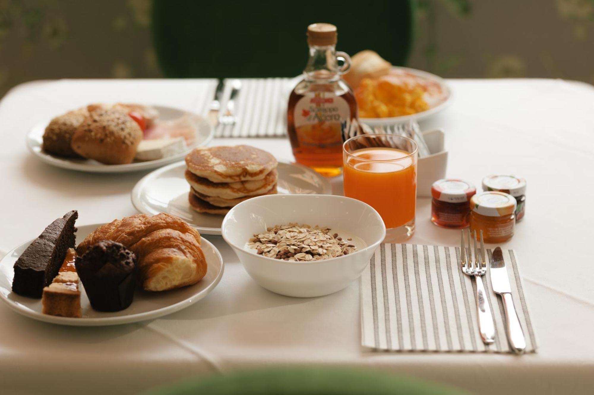 Hotel Miramare 시비타노바 마르셰 외부 사진