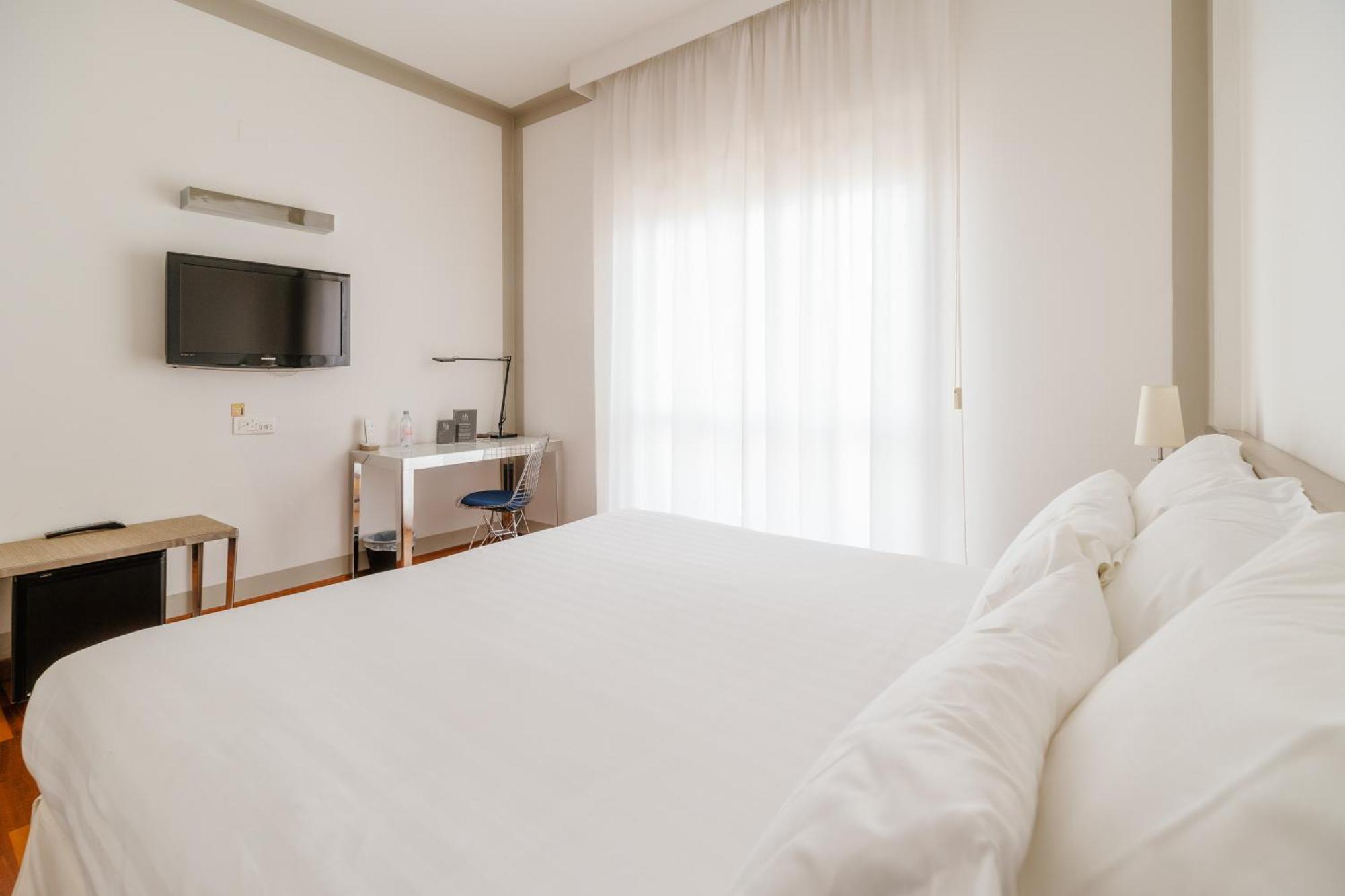 Hotel Miramare 시비타노바 마르셰 외부 사진