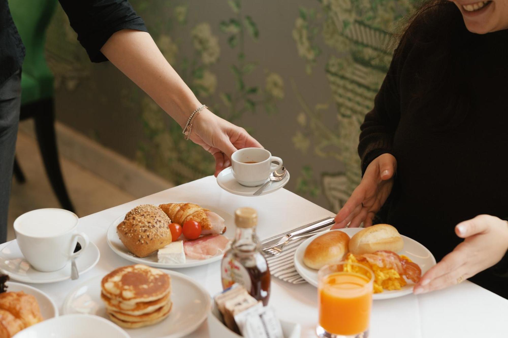 Hotel Miramare 시비타노바 마르셰 외부 사진